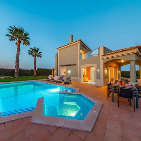 Villa In Carvoeiro Near Sea Beach Villa *