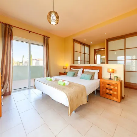 Villa In Carvoeiro Near Sea Beach * كارفويرو