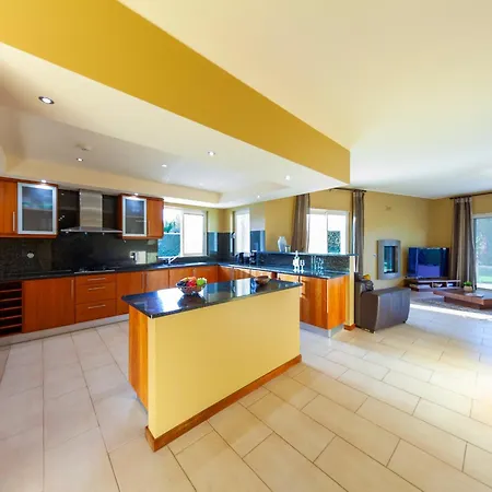 Villa Villa In Carvoeiro Near Sea Beach